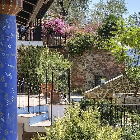 Sato Triopia Ξενοδοχείο